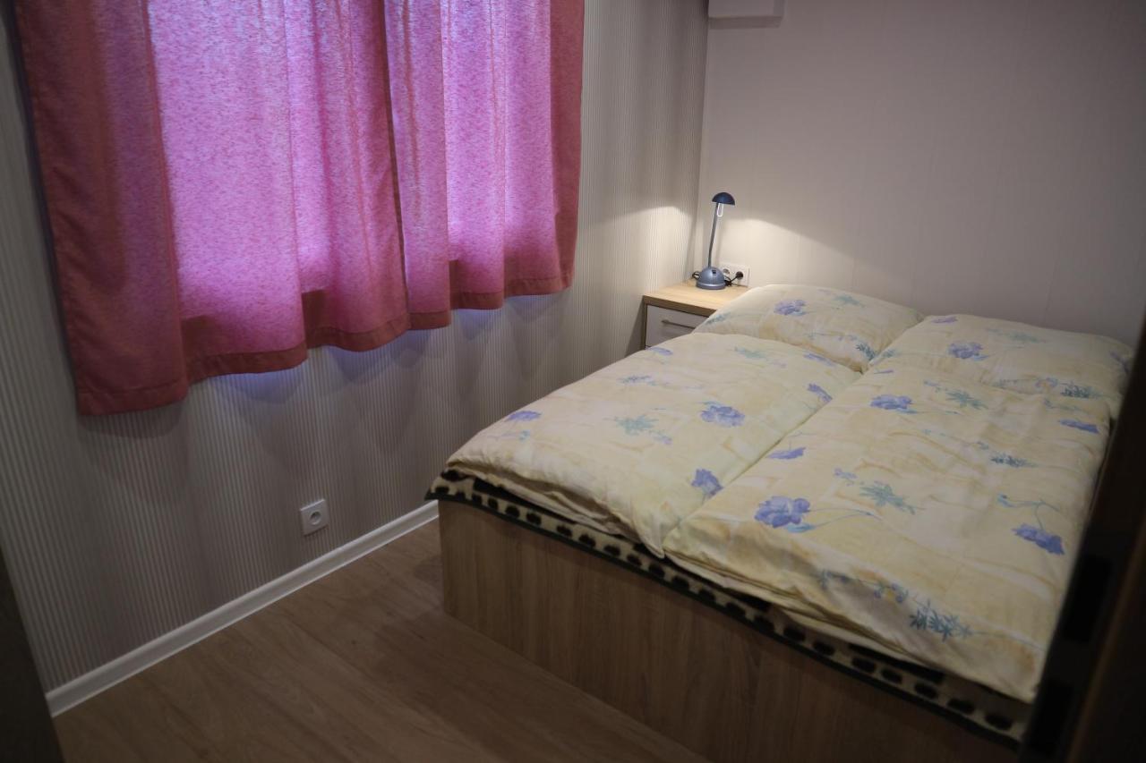 Amis Apartman 2 Liptovský Trnovec Buitenkant foto