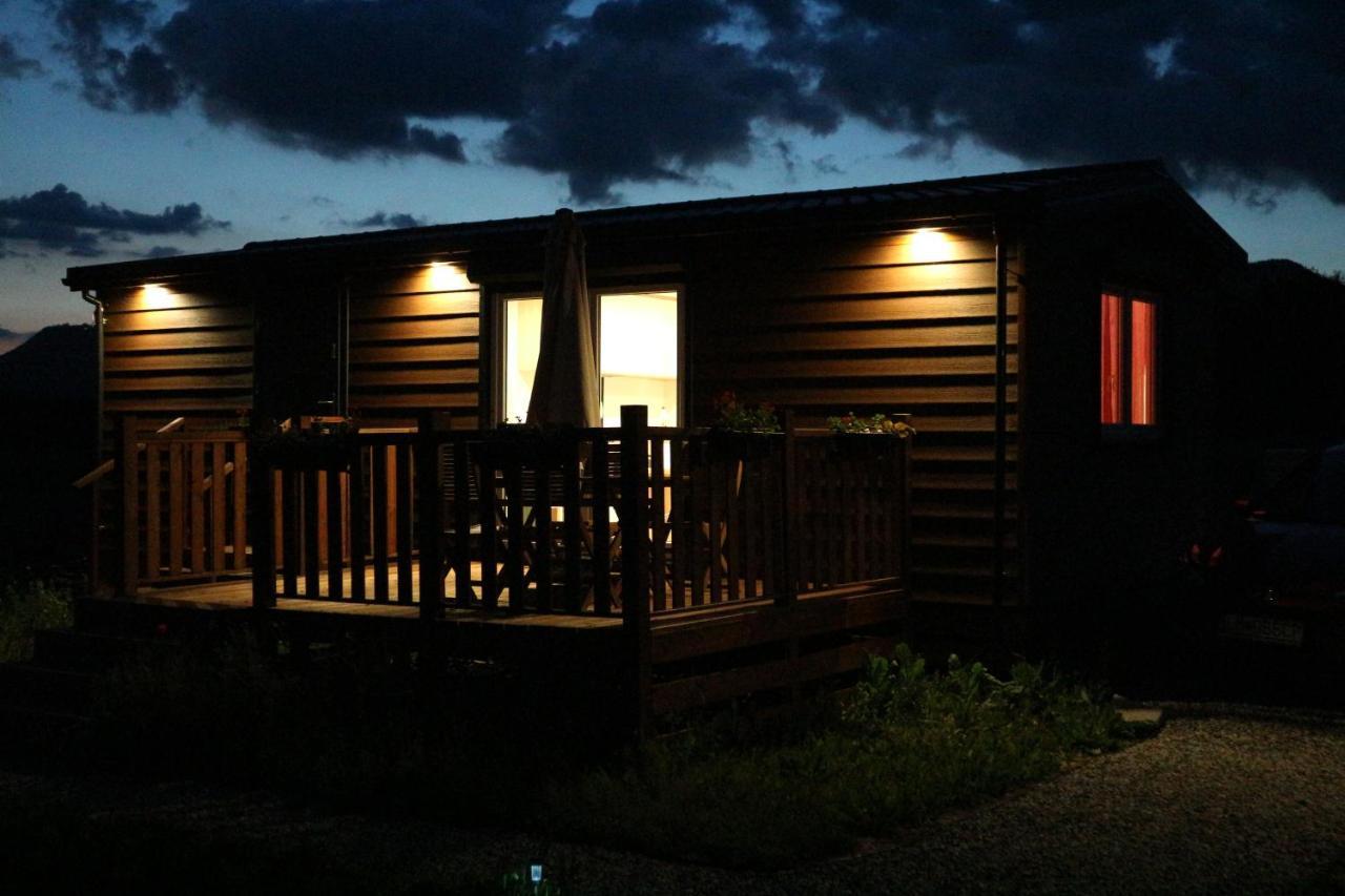 Amis Apartman 2 Liptovský Trnovec Buitenkant foto